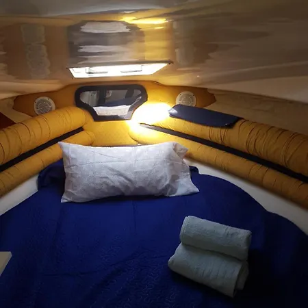 Yate Vacacional Tenerife Botel *